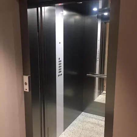 Luxury Gioia Central Station Apartamento *